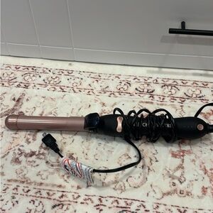 BeachWaver Black and Pink Curling Iron
